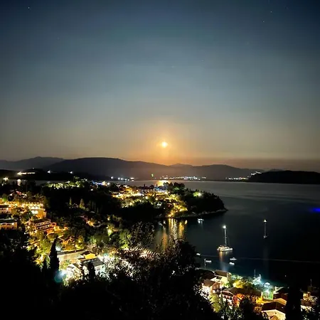 Penelope Stone House 度假居 *